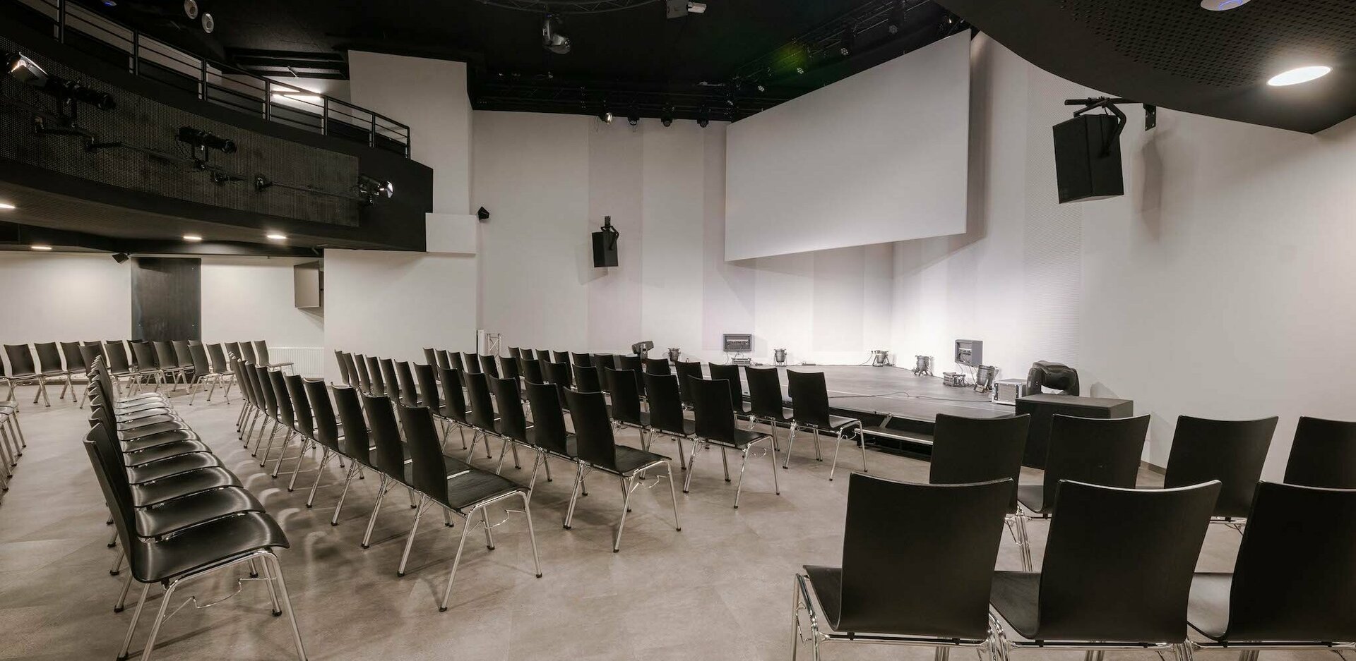 Eventlocation novum Lerchenfelder Straße - Mainhall mit Theaterbestuhlung
