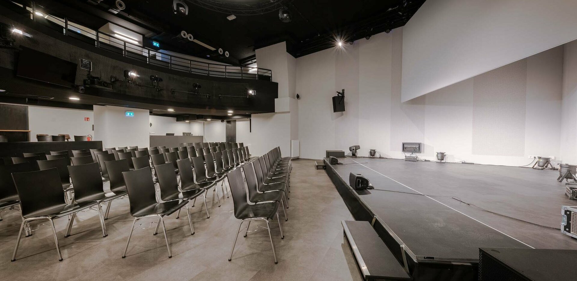 Eventlocation novum Lerchenfelder Straße - Mainhall mit Theaterbestuhlung
