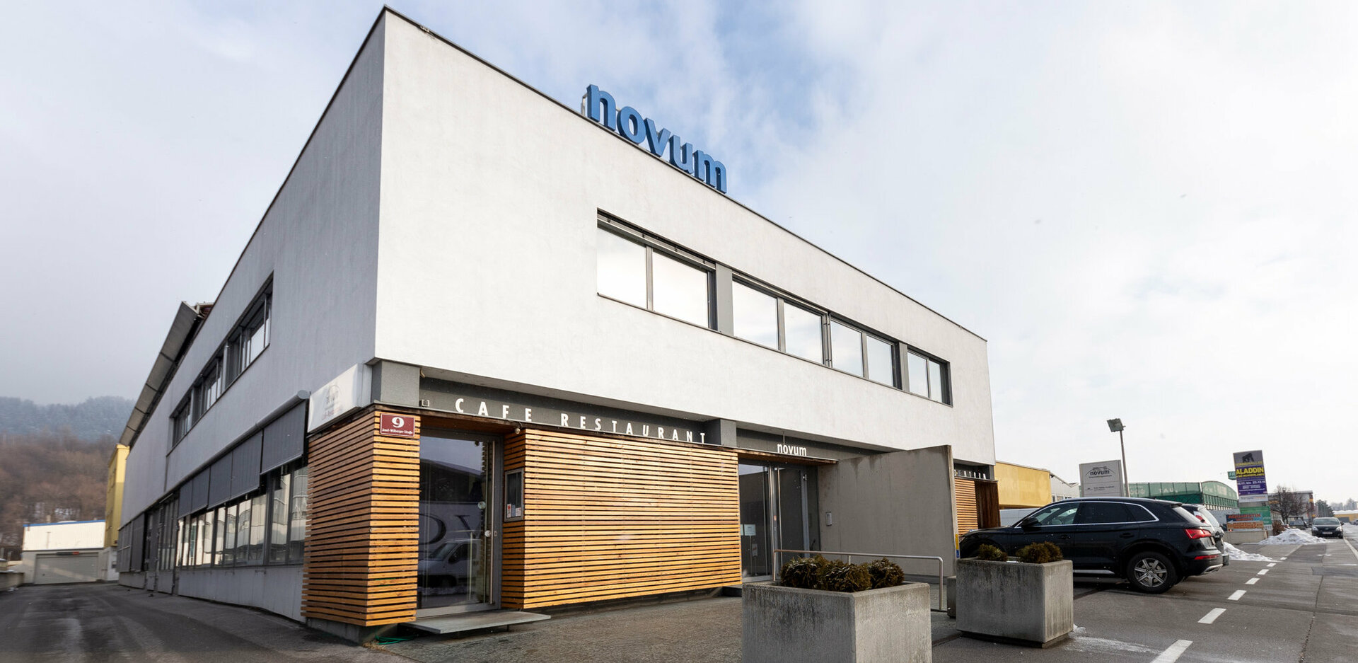 Veranstaltungszentrum novum Innsbruck Ost - Außenansicht