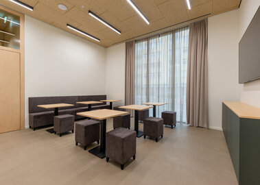 Eventlocation novum Innsbruck Mitte - Freiraum im Caféhaus Setting