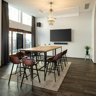 Eventlocation novum Lerchenfelder Straße - Lobby mit Besprechungssetting